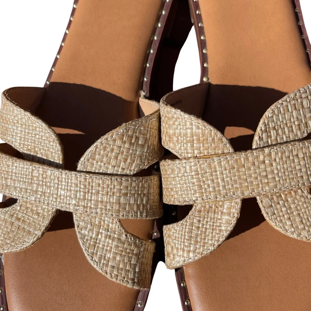 Den NYC Women's Sz 9.5 Selina H-Band Flat Slip-On Sandals Raffia/Camel - Picture 2 of 8